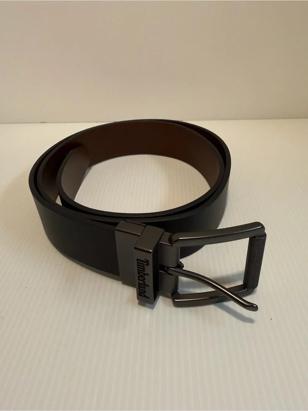 Timberland Men's Reversible Black/Brown Leather Belt 36